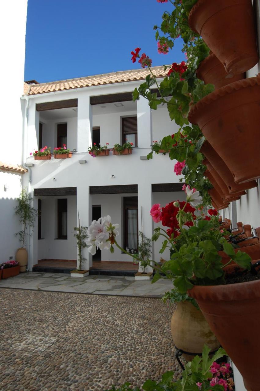 Alhajas De Aparthotel 3*